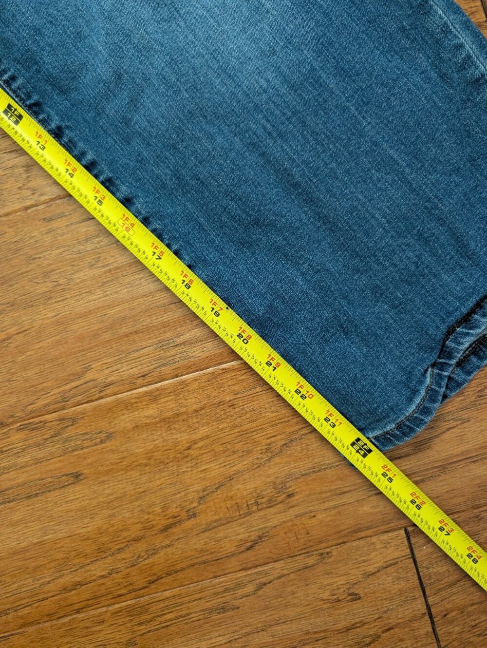 Kut from the Kloth Women's Charlotte Wide Leg Denim Jeans 14W - Picture 8 of 9